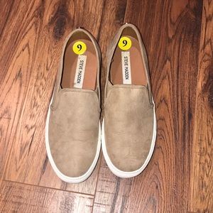 Steve Madden slide shoes